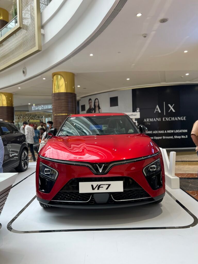 Vinfast VF7